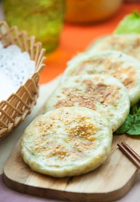 宝宝吃瓜饼视频大全集免费观看,免费观看的甜蜜时光