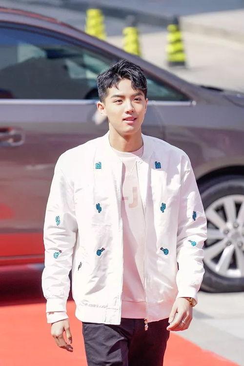 周峻纬剧组爆料了吗视频,幕后真相大曝光